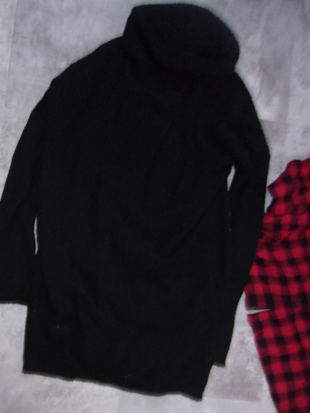long Size small womens soft long sleeved sweater knit shirt black cowl neck